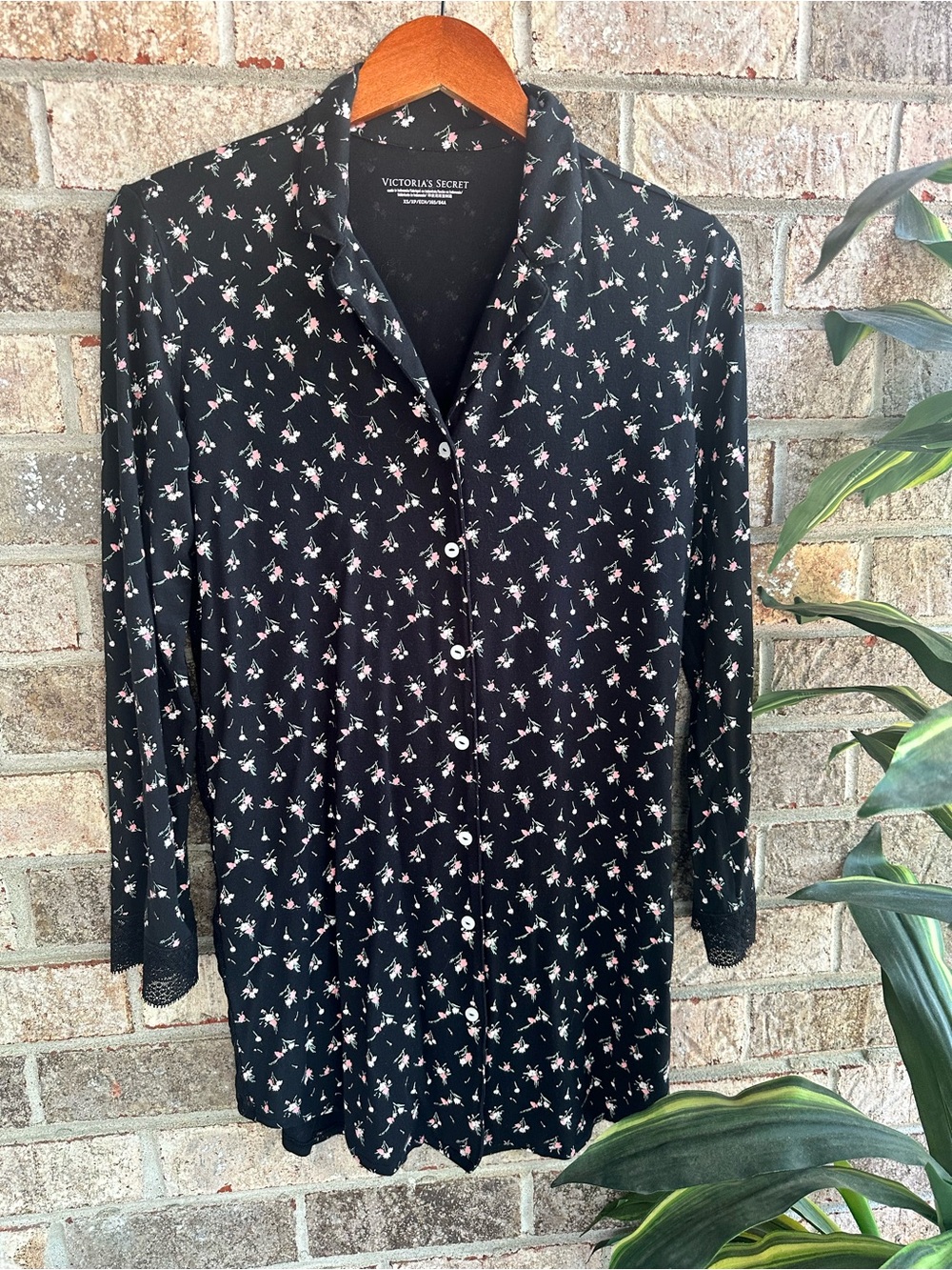 Victoria's Secret Soft Stretchy  Black Floral Button-Front Sleep Pajama Shirt